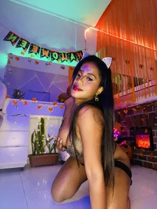 AlisonHoot69 ✨ Pic 7