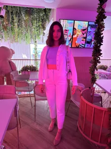 NoraVelour Public Pic 8