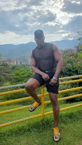 ArexBlack: Public ( 7 фото)