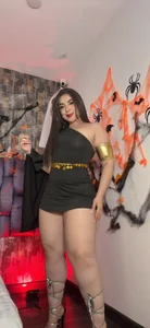 IsabellaAnngelMy body, your divine offering 💫图片