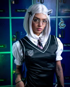 slutty_venus What if I study on top of you? Billede 5