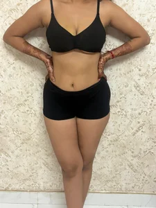 neelam_singh0: Public ( 2 фото)