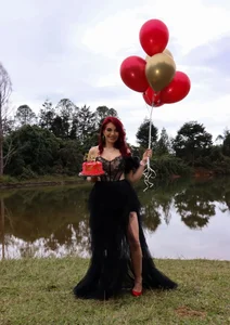 Birthday energy only.🎉⚡ de zzoe_  8 photos