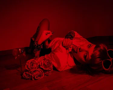 Sarah-Stoner Valentine's Day 2026💞 Immagine  4