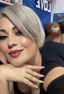 Sunny_rayz_ new look Pic