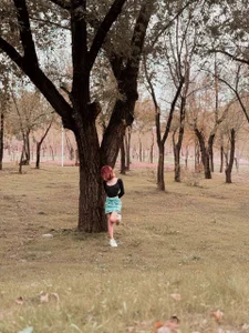 Zdjęcia RosieSecret 🫦Alone in the park with NAUGHTY THOUGHTS:  5