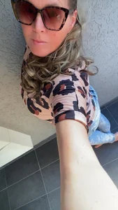 KimMitchelli einfach ich 2.0 รูป  2