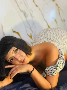 gabriela_cortez Ready to sin with me? 😈 Pic