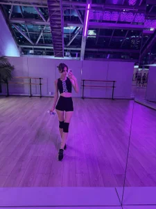 LilyMonson Public Kuva 3