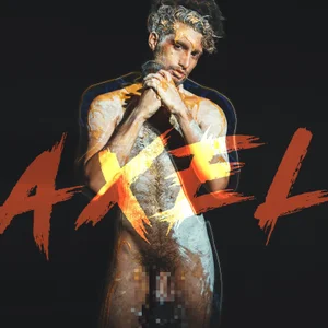 axel_giracrのAxel the God 💜の枚の写真