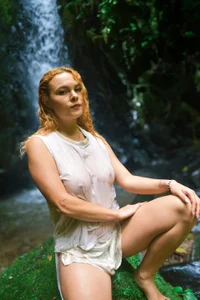 Ruby_Klarc Camisa mojada Fotka 8