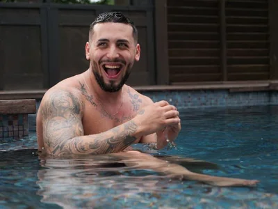 _DylanGreen Thailand টি ছবি