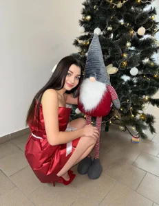 AngelinaWett: Ready for Christmas? ( 5 фото)