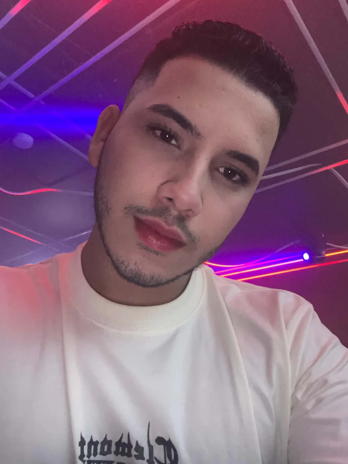 Axel_grey_ adlı kullanıcının viral fotoğrafları:  9935