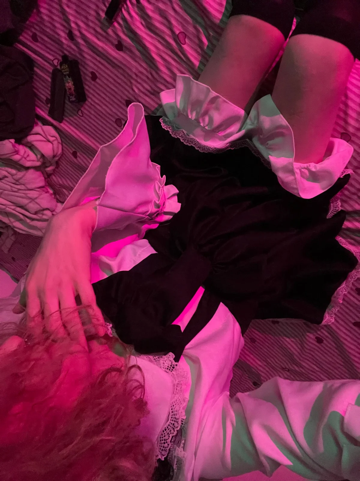 Avery_adam Trending Plaatje 7935