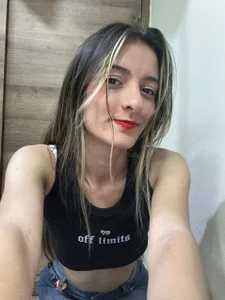 ammy_durand The girl of your dreams Foto 3