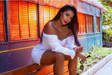 AngelineHeet: Love me ( 6 фото)