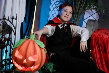 EllenJordan__ it will be your Halloween special this year, 2026 Hình 2