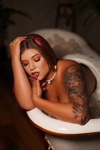 alaia_greyy Christmas 2025🎄🌟 Immagine 