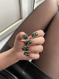 NicoleMun nails Pic