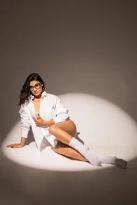 Yvonne_Collins White combo🤍 Hình 4