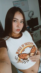 Violeta_Manrique Hi im violeta Pic 2