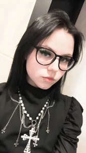 AliceMonroe-'s XXX Nude Photo 1