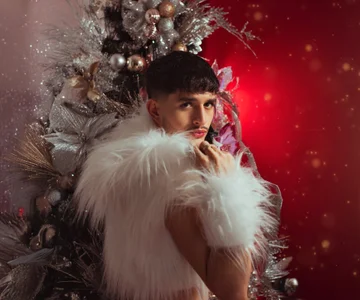 LiamMuller Hot Christmas 2025 🔥🎄 Pic 4