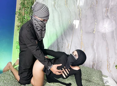 Shaina_and_AbdelPublic Bild 3