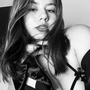 sky_valen Pretty face🥰 Foto 2