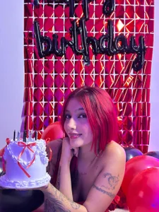 CelesteRhoades happy birthday to me 🎀  5টি ছবি