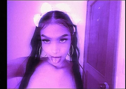 Sasha_morely Public Bilde 2