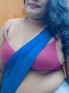 Sujuta_telugu Boobs Pic 5