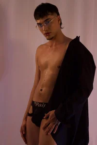 Professional photo a little gift for my friends and followers 🙈🥵🖤 de hot_boy_04  Imagens