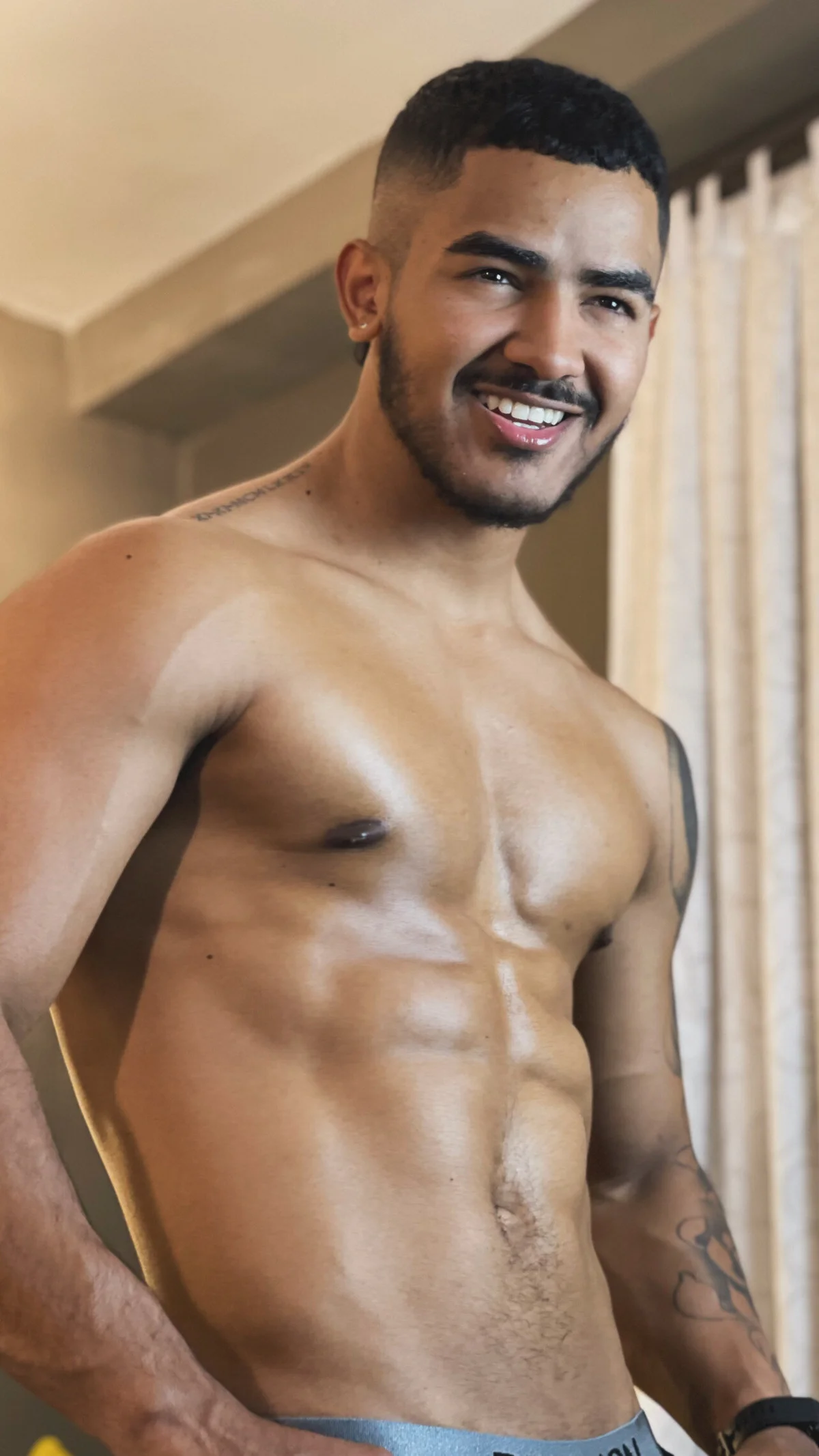 ภาพที่กำลังนิยมของ Reik_Vonn  6574