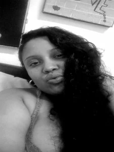 millaroberts Public зображення 3