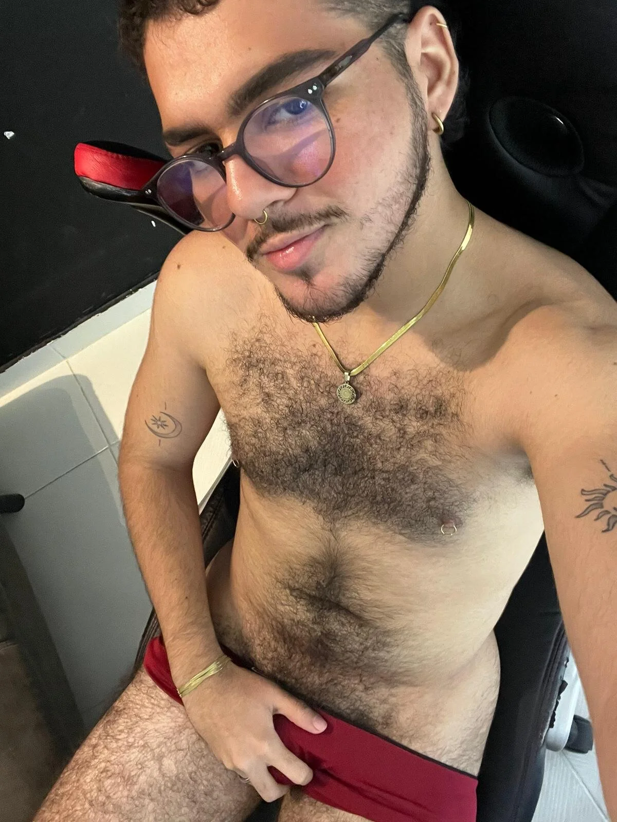 Foto em tendência de Zac_Golden 7365