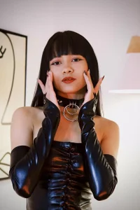 Cherry_Vixen_ Leather Fantasy  8 снимка