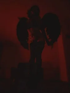 ninaevanss_ kullanıcısının Horny little devil 🎃😈 albümü -  2 fotoğraf