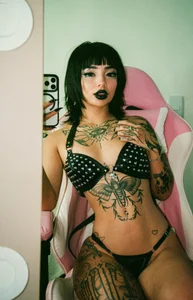 Da_kotta THATS MEEEE🖤🖤🤫🤫 Foto