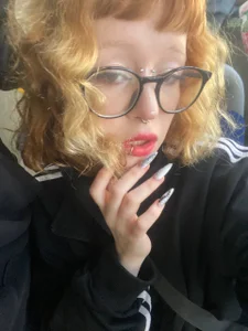 EdythElswick I found my old tracksuit 사진 4