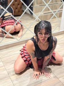 Dakota-bluu Public Pic 2