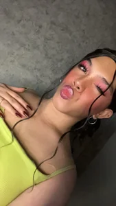 Queenn_xx: Your Ellie with makeup💋💄 ( 3 фото)