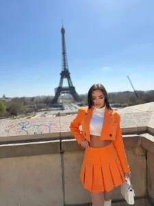 AlmaLuv Paris 🤎 Hình