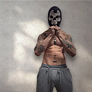 Piratee666 🎭🎭🎭 Billede