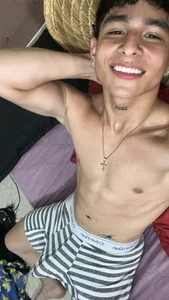 🧑🏻‍🌾 de nic_2005  5 Imagens