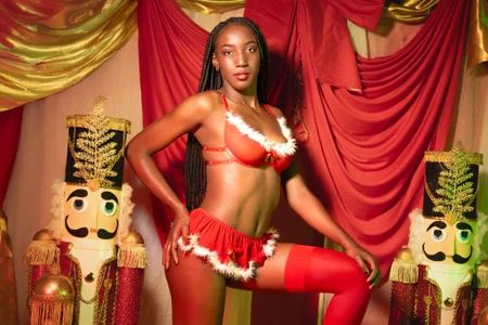 FiorelaLenin Christmas time✨🎄 зображення 5