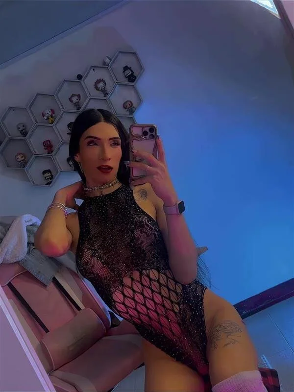 kylliefox_ popularna fotka 1966