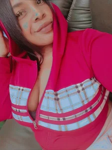 Scarlett-Bonnet: Public ( фото)