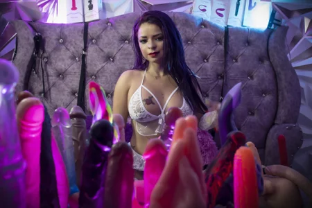 Yashira_hoot MY TOYS صورة واحدة|Yashira_hoot MY TOYS صورتان|Yashira_hoot MY TOYS  3 صور|Yashira_hoot MY TOYS  3 صورة